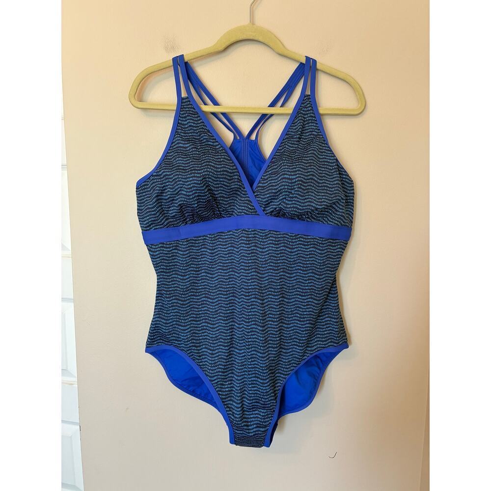 LL Bean NEW ReNew V Neck Tank One Piece Swimsuit Size 18 Blue Print UPF 50